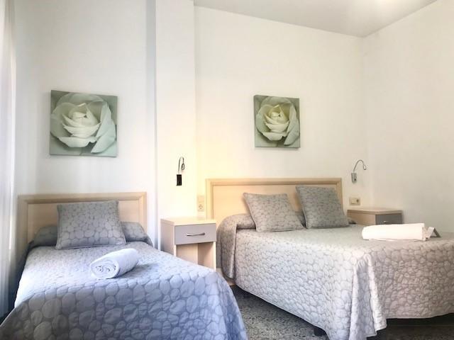 Hostal Badalona Esterno foto