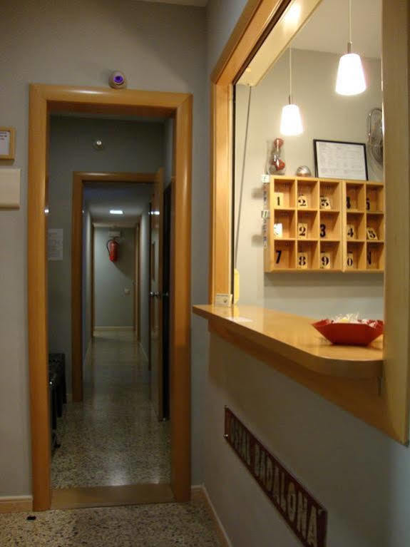 Hostal Badalona Esterno foto
